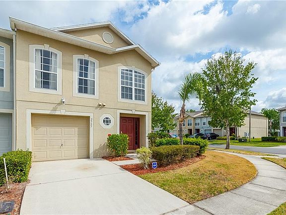 2nd image of 2757 Merrieweather Ln