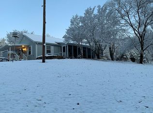 396 Foust Hollow Rd, Clinton, TN 37716