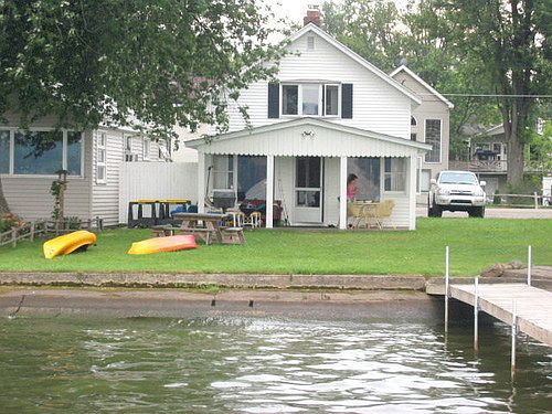 1st image of 2494 Lakeside Dr