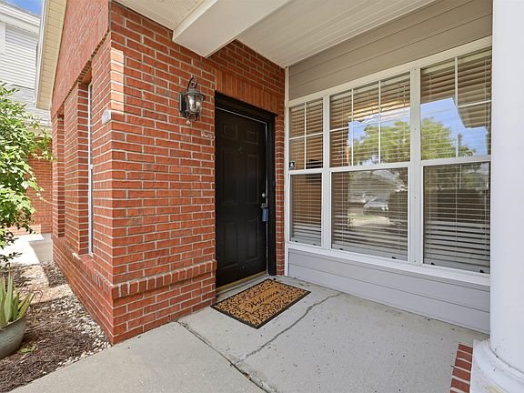 2nd image of 35111 Harbour Vista Cir