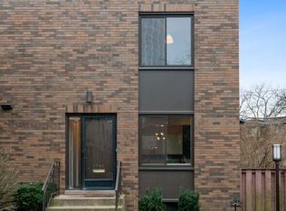 1740 N Larrabee St, Chicago, IL 60614