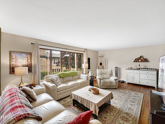 5th image of 15413 Aubrieta Ct #37