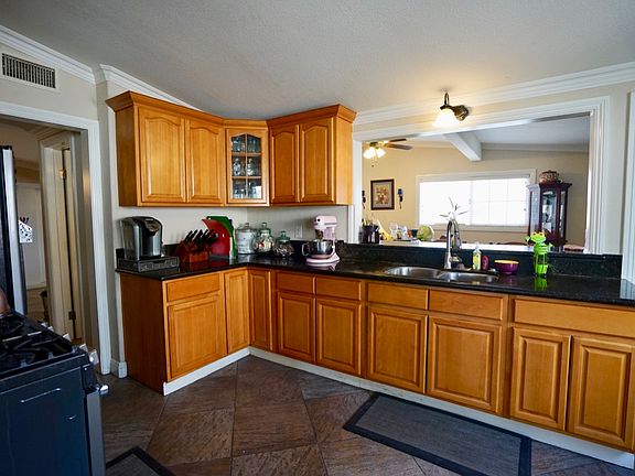 4th image of 13619 Ramsey Dr