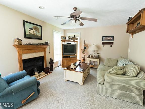 5th image of 252 Sunflower Dr