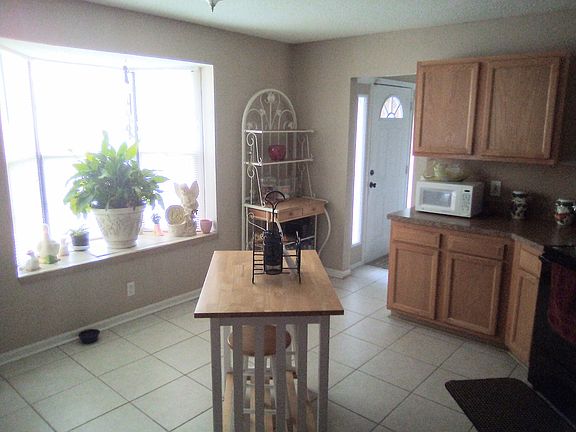 Inside bay window