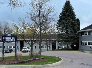 152 Quarry Hill Rd APT 39, South Burlington, VT 05403