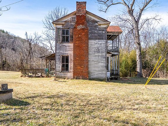 5th image of 643 River Bottom Ln