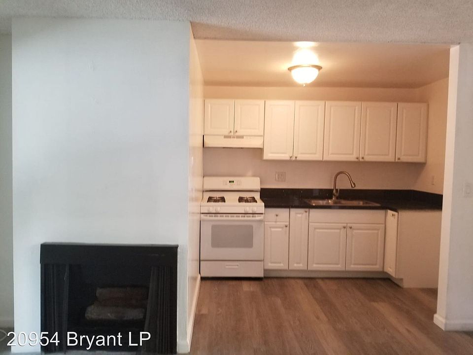 1st image of 20954 Bryant St APT 18