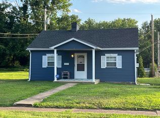 1425 SE Riverside Dr, Evansville, IN 47713