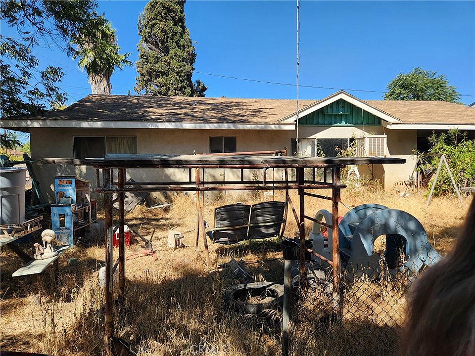 1st image of 24336 Eucalyptus Ave
