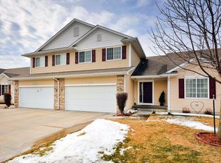 6090 Sheffield Cir, Johnston, IA 50131