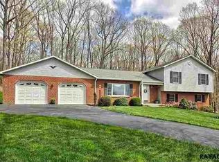 4411 Hamme Rd, Glenville, PA 17329