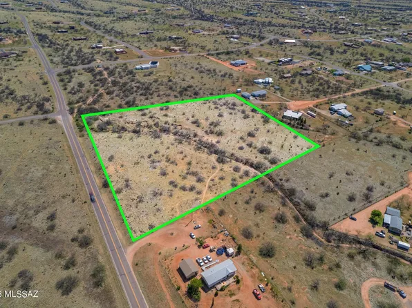 S J 6 Ranch Rd, Benson, AZ 85602