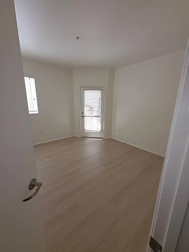 Floor plan 2 bedroom
