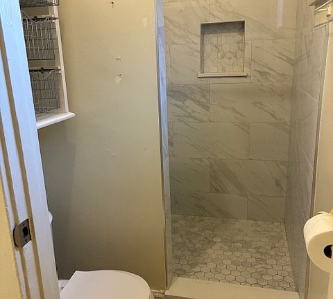 5th image of 401 S Claudina St APT 7
