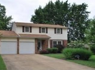6821 Burgundy Ave NW, North Canton, OH 44720