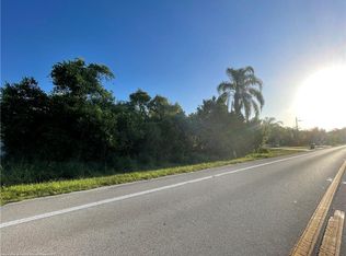 835 Lake June Rd, Lake Placid, FL 33852