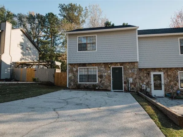 2579 Sweetridge Ct, Lithia Springs, GA 30122
