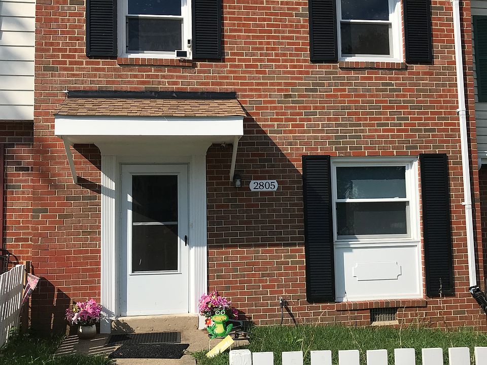 1st image of 2805 Banks Ct