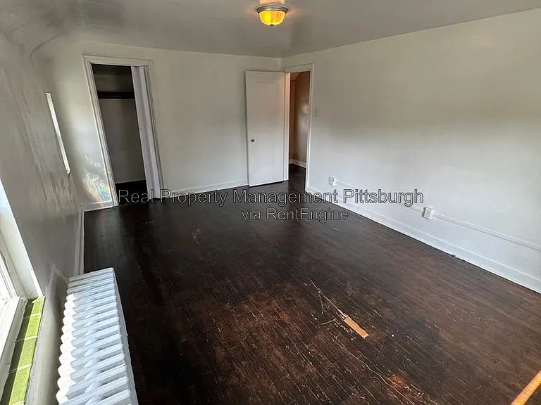2819 Morlock St — Photo 8