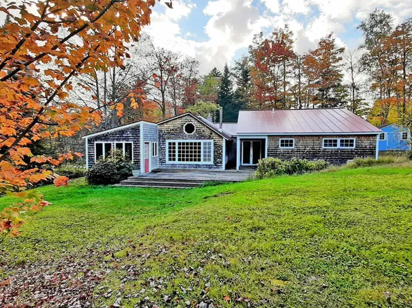 225 Old County Road, Weston, VT 05161