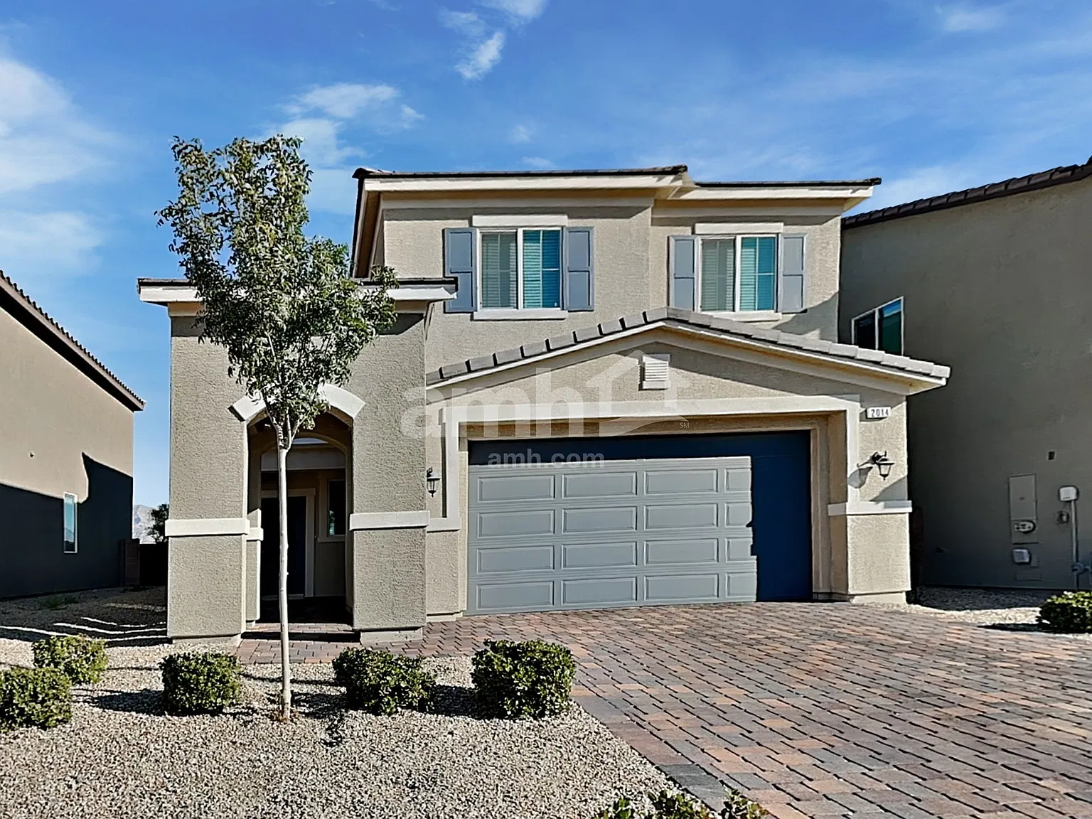 3 bed, 2.5 bath, 1885 sqft, $2,250 — Photo 1