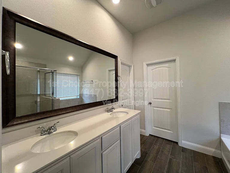 14869 Nightmist Rd — Photo 27