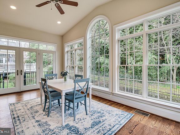 4th image of 2161 Royal Lodge Dr