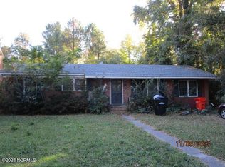 1111 Chalk St, Elizabeth City, NC 27909