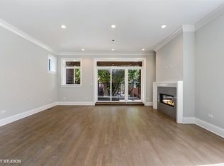 2414 N Janssen Ave #2, Chicago, IL 60614