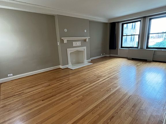 2nd image of 15 E Kirby St APT 715