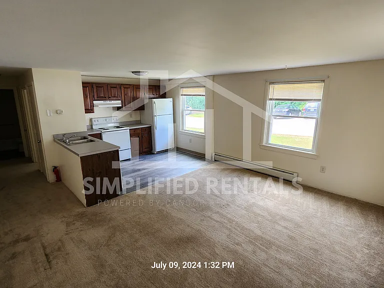 Sofield Apartments — Photo 17