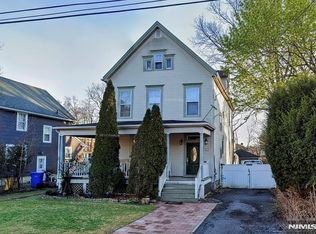 142 Saint Nicholas Ave, Englewood, NJ 07631