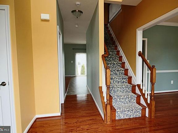 3rd image of 7426 Campbell Dr