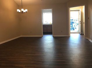 1236 Watermark Ct, High Point, NC 27265