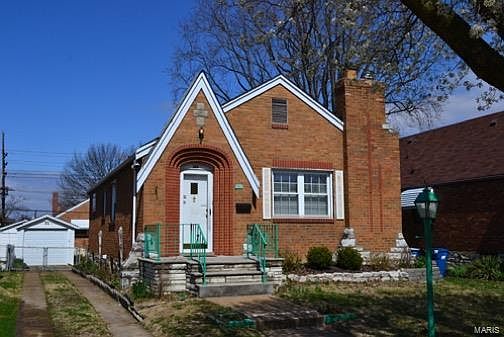 1st image of 703 Bellavilla Dr