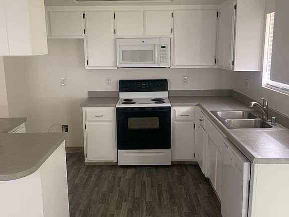 3rd image of 701 Deseret Way #D