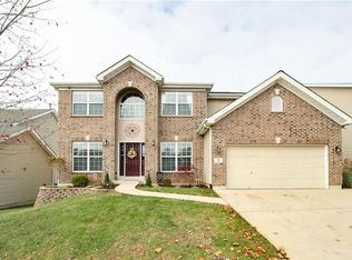 31 Clovercrest Ct, Saint Louis, MO 63129