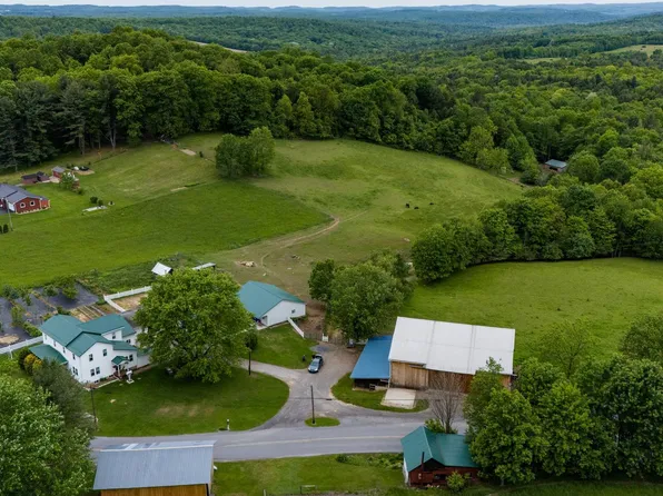 2431 Sylvis Rd, Cherry Tree, PA 15724