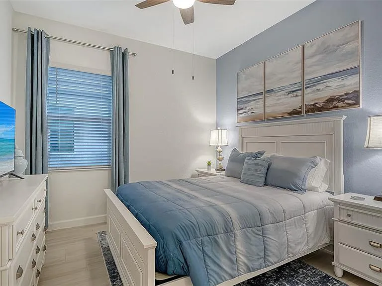 5612 Lightning Whelk Ln — Photo 35