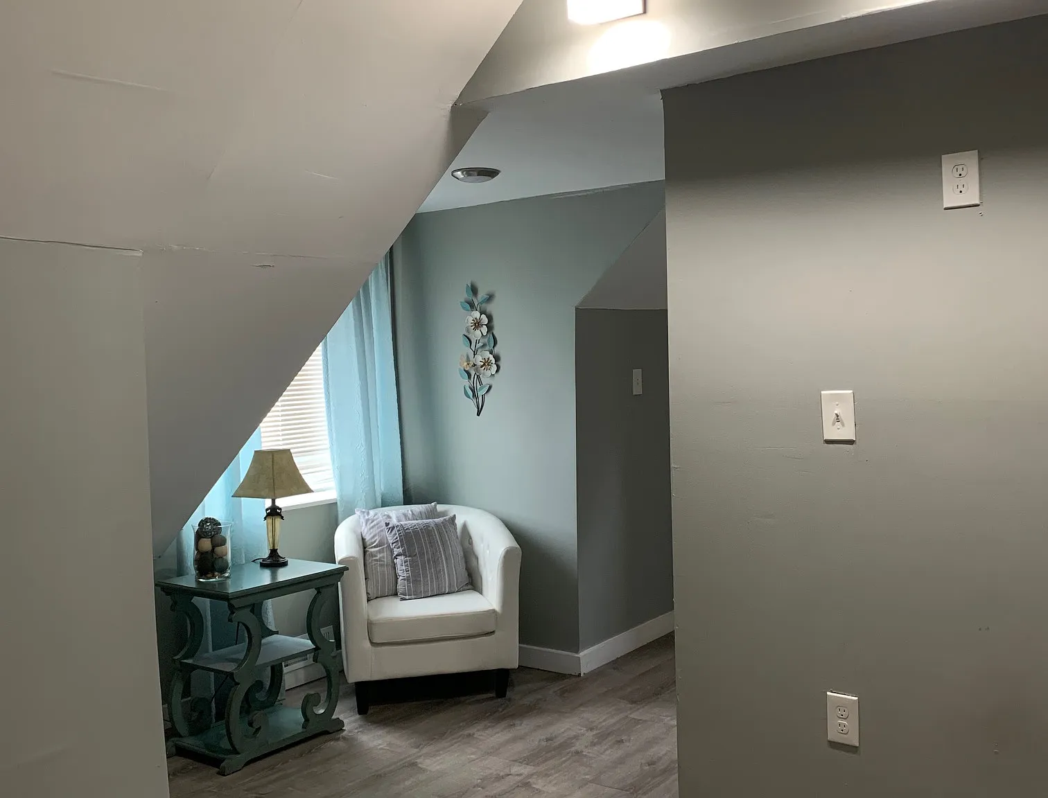 2 bed, $1,300 — Photo 3