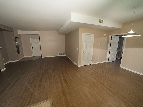 Living room, Dining room
