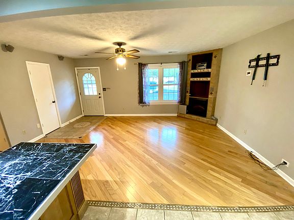 4th image of 6277 New Pines Dr