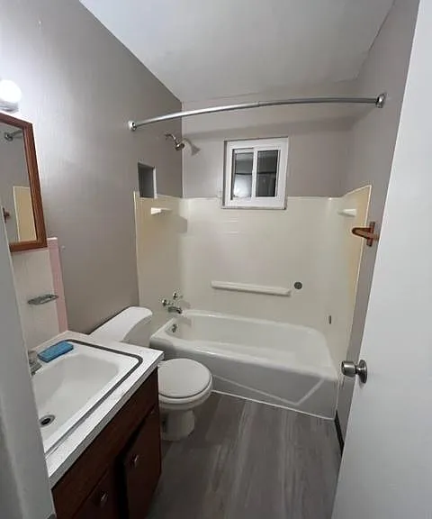 1263 Anna Ave — Photo 11