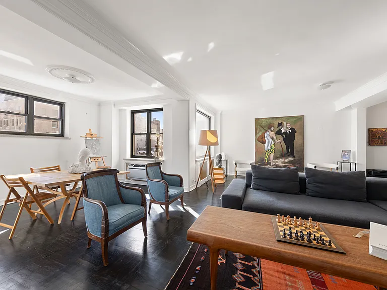 875 5th Ave #9GH — Photo 1
