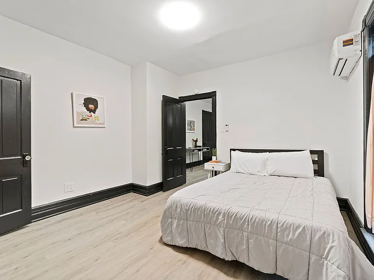1232 W Washington Blvd — Photo 9