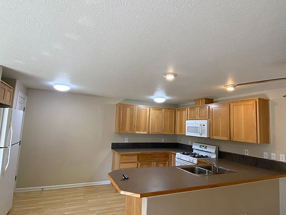 2nd image of 1114 Wacomac St