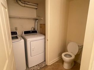 150 North St APT 1A, Burlington, VT 05401