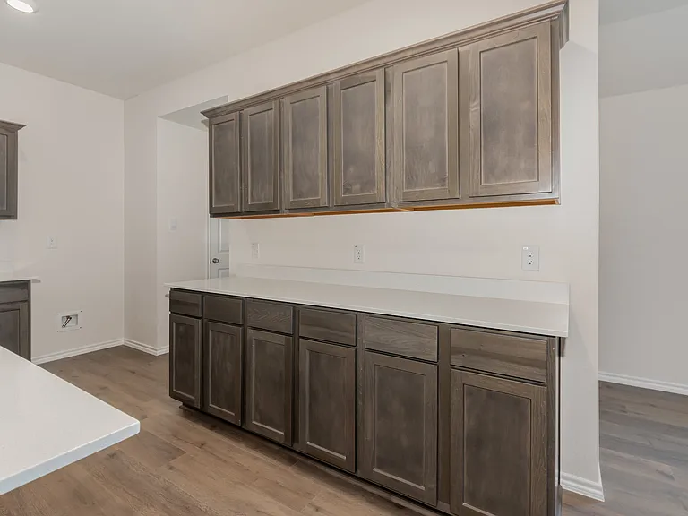3928 Amethyst Dr — Photo 13