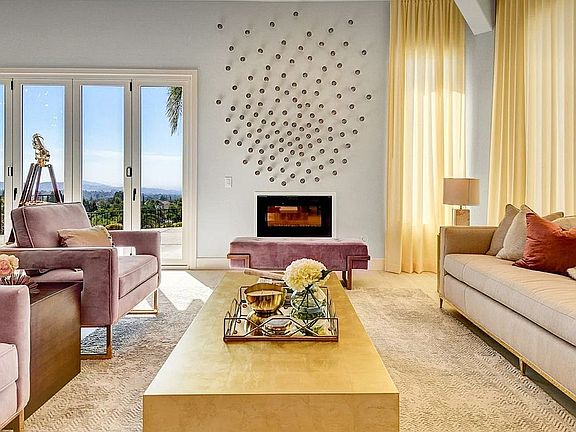 4th image of 819 La Solana Dr